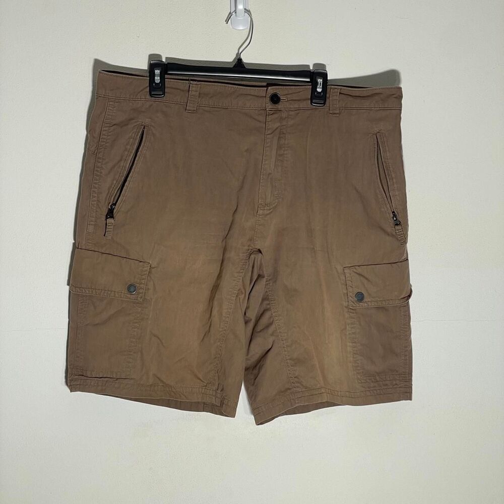 Timberland Men's Brown and Tan Shorts